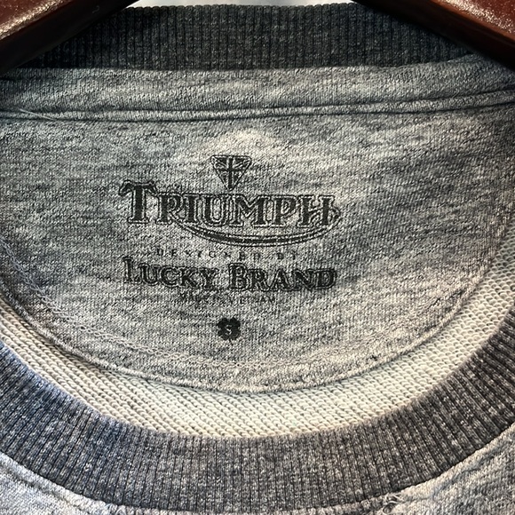 Men’s Lucky Brand sweatshirt - Picture 3 of 4